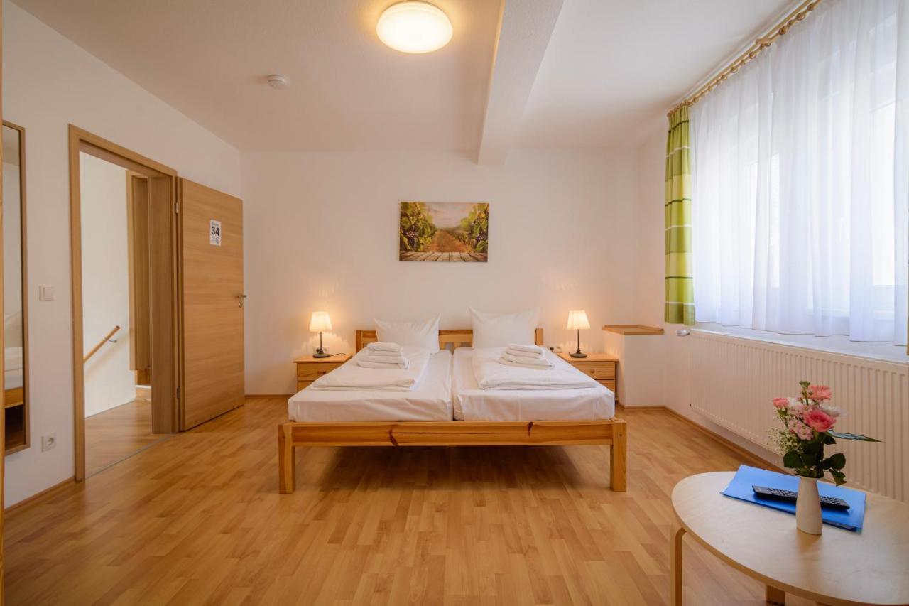 Hotel Zum Engel In Speyer - Roemerberg Berghausen  Exteriér fotografie